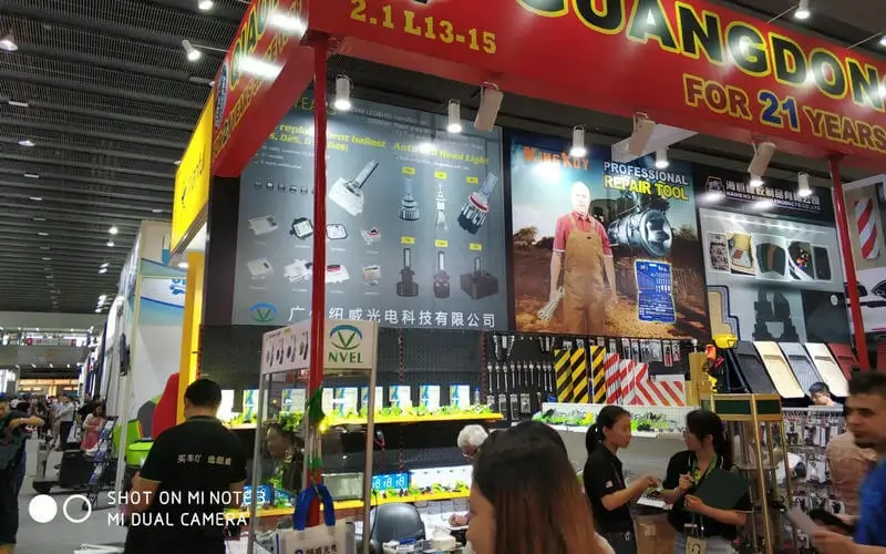 NVEL team presenting LED lighting solutions at Canton Fair exhibition booth